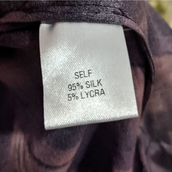 Tucker The Open Sleeve Mini Dress La Fedora Silk Dark Pink Black - Picture 8 of 11